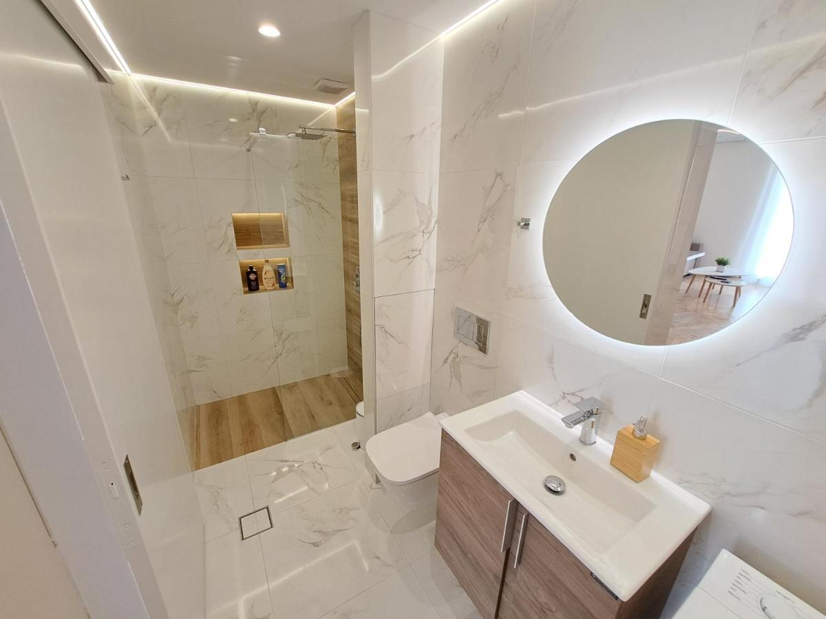 Luxury Suite Патра Екстериор снимка